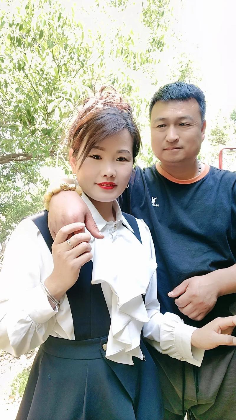 新澳今天晚上9点30一壬二癸和周华健儿子结婚与周华健儿子结婚照片和结婚照
