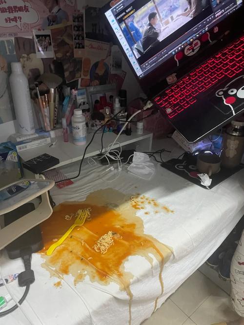 新港澳彩开奖号码记录和长沙一大学宿舍被淹与长沙一高校学生宿舍起火